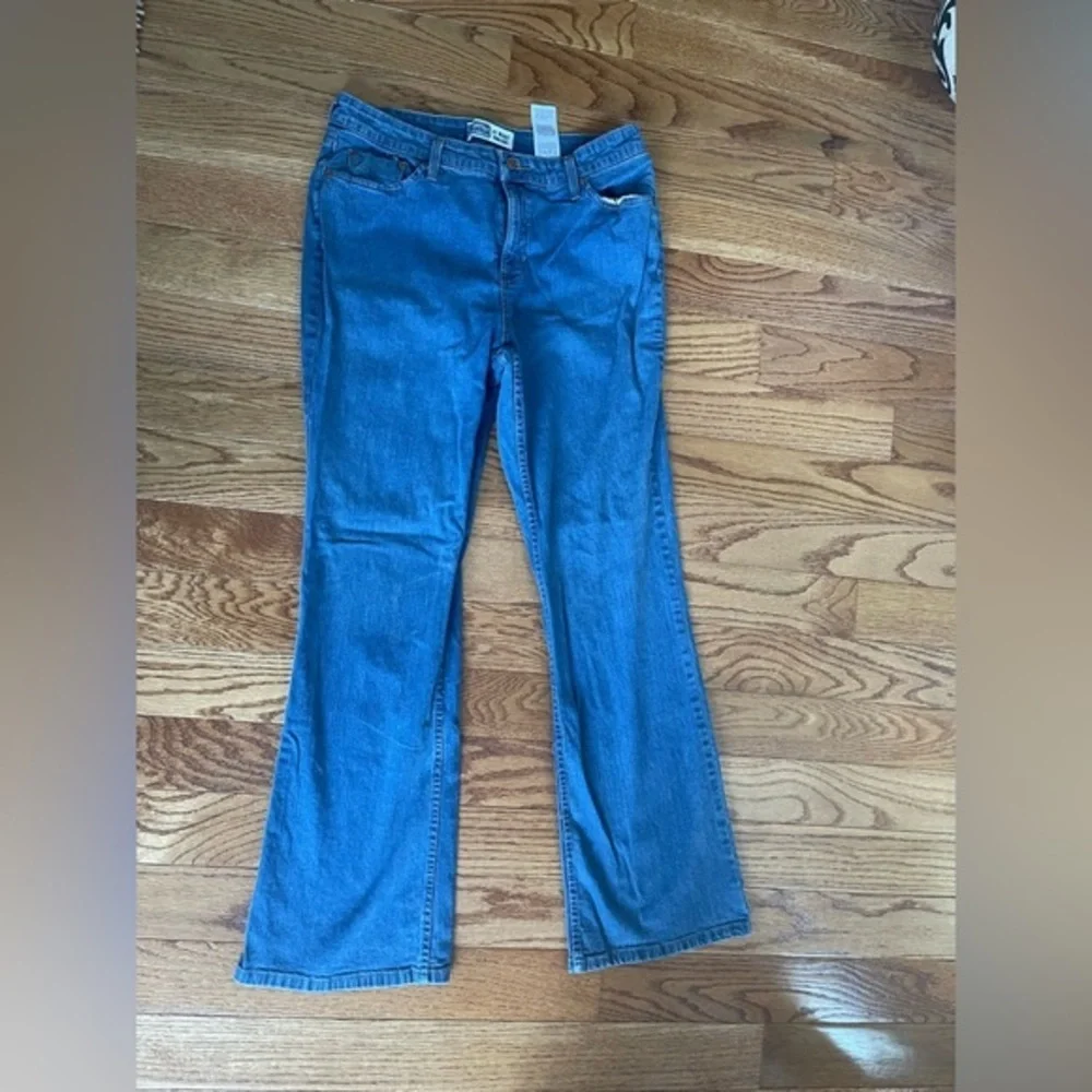 Signature Levi’s‎ At the Waist Bootcut
